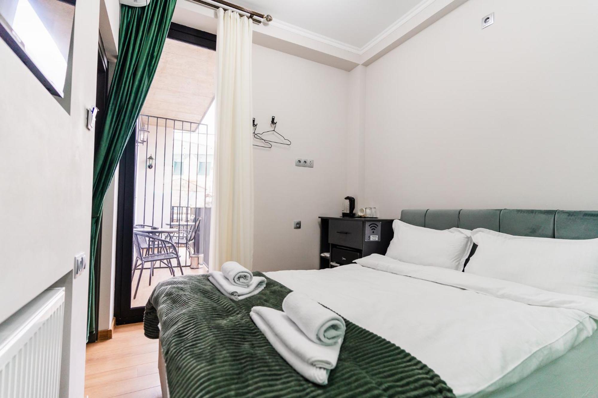 Trinity Hotel Τυφλίδα Εξωτερικό φωτογραφία